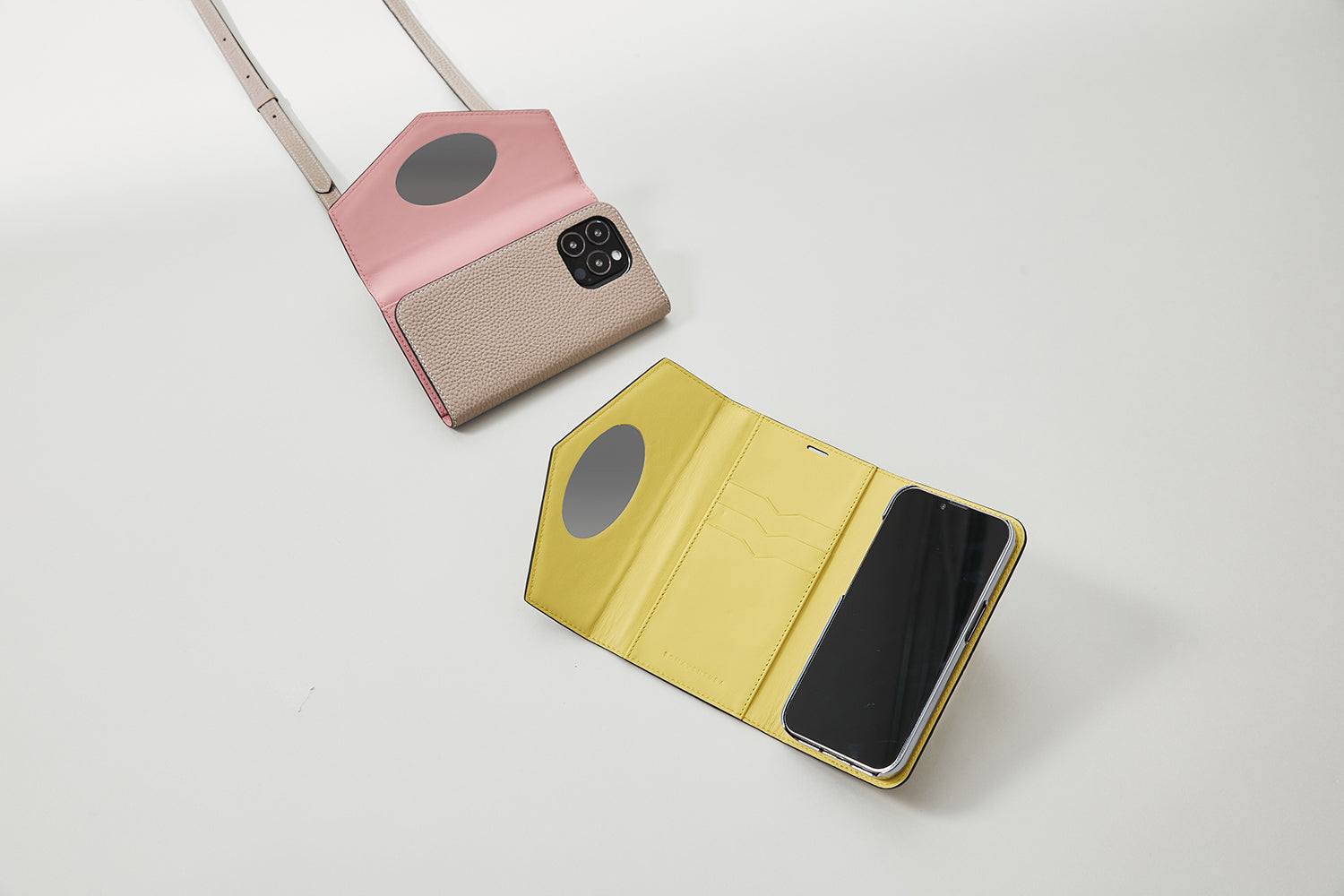 Leather Diary Cases with Mirror for iPhone | BONAVENTURA