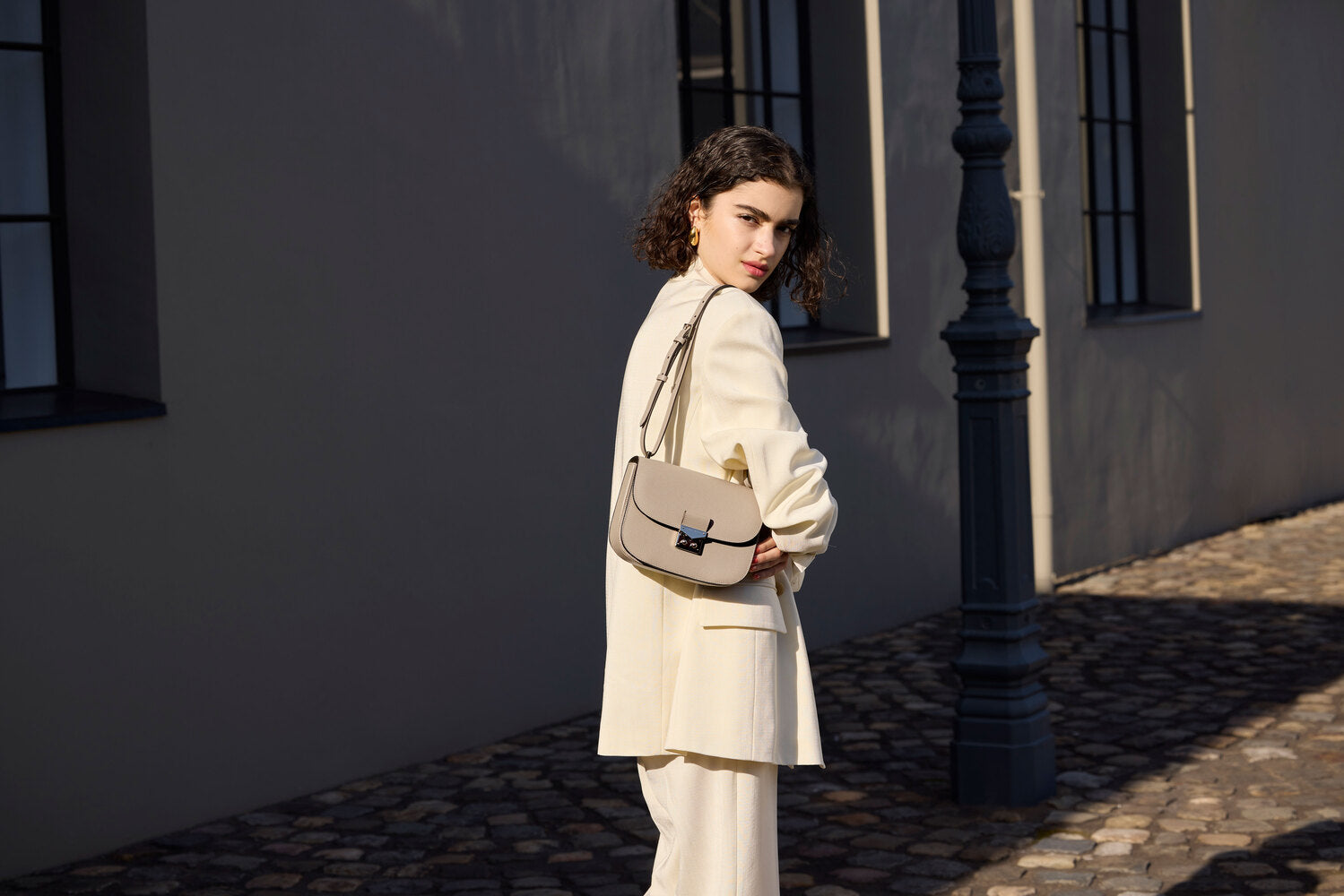 Shoulder & Crossbody Bags